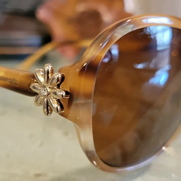 Tiffany & Co TF4068 SunglasseDaisy Mother of Pearl Havanah Tortoise Luxury #51 - Picture 15 of 15